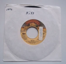 KISS - Beth / Detroit Rock City - 45 RPM 7" Record 1976 CASABLANCA