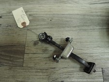 2005 Subaru Legacy Door Stop