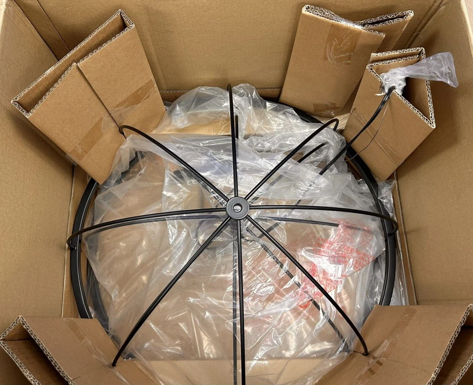 Leia 6-Light Matte Black Candle Style Globe Chandelier Foto 3 de 3