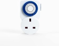 STATUS 24 Hour Segment Timer Light Switch White UK Plug Separate Socket