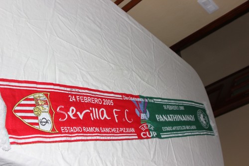 Écharpe Vintage UEFA Cup – Lokomotiv Moscou Vs Sevilla FC – NEUVE