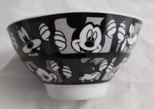 Mickey Mouse Bowl Disney Friends Goofy Grid Black White Cereal Dish Zrike Brands