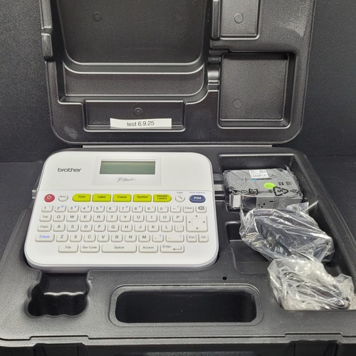 Brother P-Touch Versatile Label Maker w/ Carry Case PT-D400VP Battery/Wall Power - Picture 3 of 18