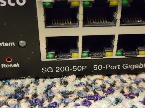 Tested Cisco SG200-50P Gigabit PoE Enterprise Smart Managed Switch SLM2048PT - Picture 4 of 7