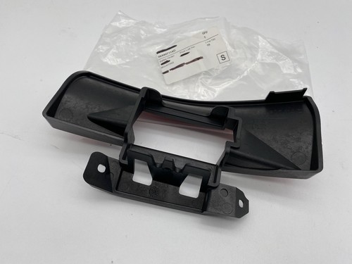 2015+ Bentley Bentayga Passenger Front Mount Bracket RH Genuine 36A 907 114 D - Picture 2 of 7