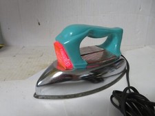 Working Wolverine Tin Toy Child's Play Iron w/ Plastic Handle  Play Heat Light