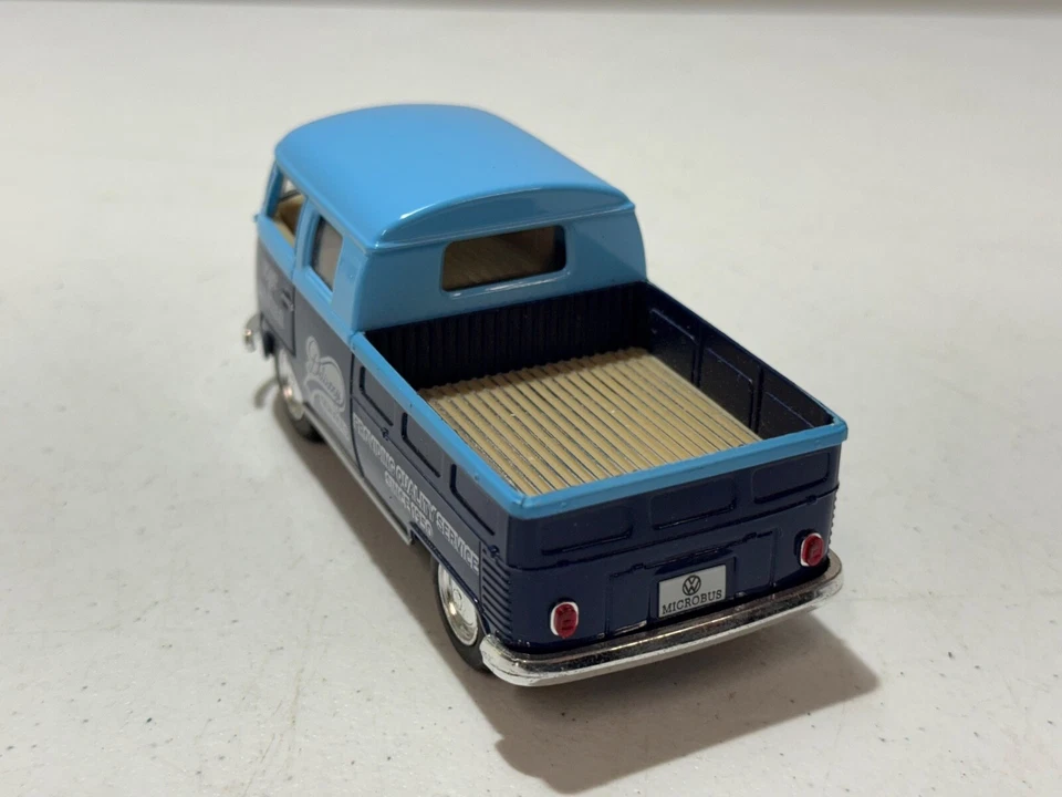 KINSMART PULLBACK VOLKSWAGEN 1963 BUS DOUBLE CAB PICKUP DELIVERY SERVICE 1/32 - Image 3 of 4