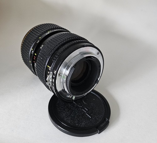 Nikon FE2 Chrome Body SLR Film Camera W/ Tokina ATX 35-70 F/2.8 Lens Nice - Bild 16 von 17