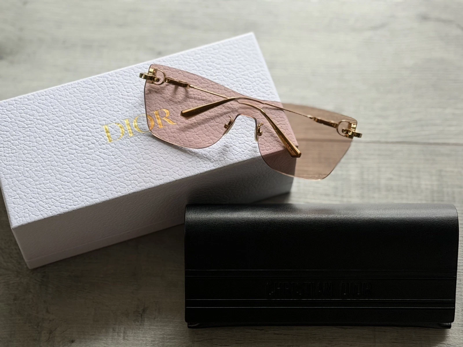 Dior — Christian Dior Chain M3U Sunglasses