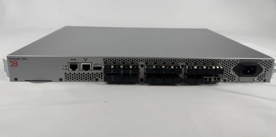 Brocade 300 HD-320-0008 FC Switch 24-Port 8Gb SAN inkl. 24x SFP GBIC