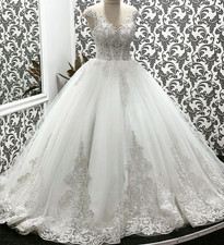 Elegant Wedding Dresses Lace Appliques Sleeveless A Line Tulle Bridal Gowns