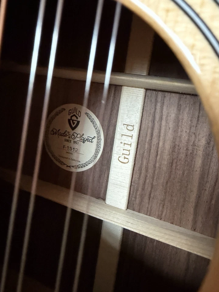 GUILD F 1512-12 Acoustic Jumbo 12 Strings Guitar With Original Gig Bag. - Image 4 of 4