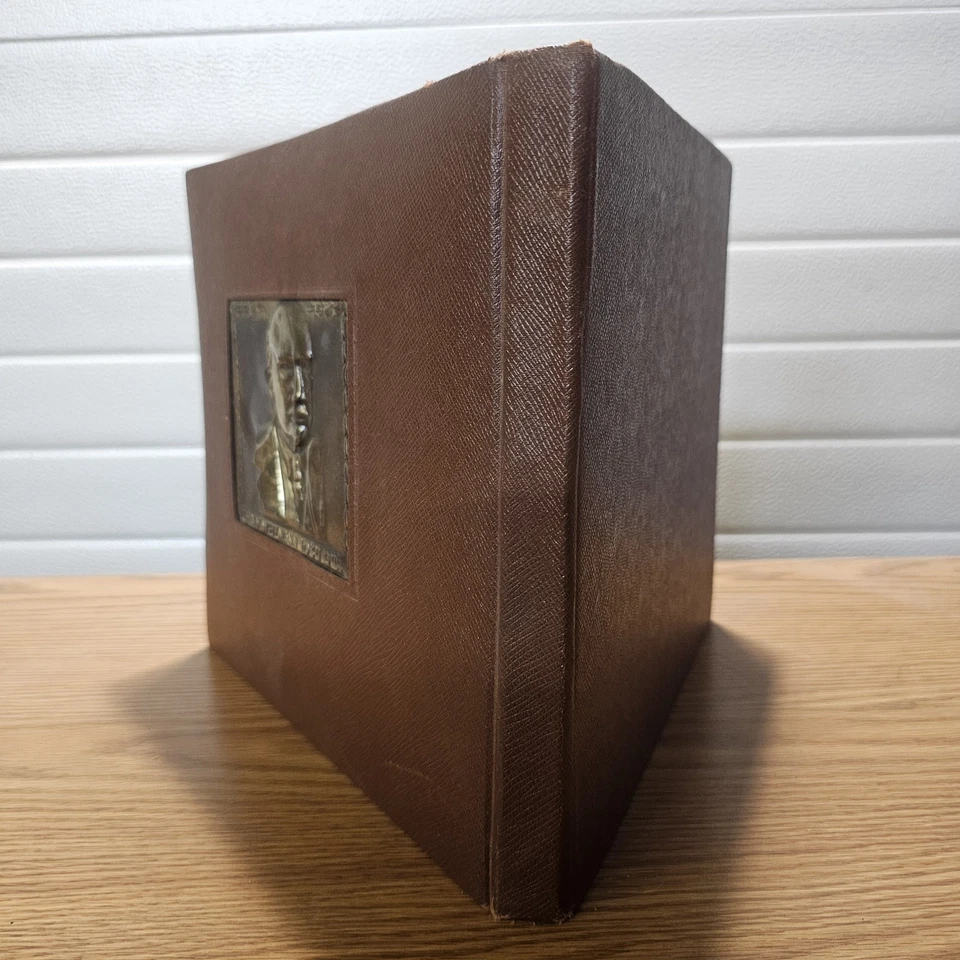 Discover a Piece of Zionist History: Rare 1950 Chaim Weizmann Photo Album - Image 3 of 4