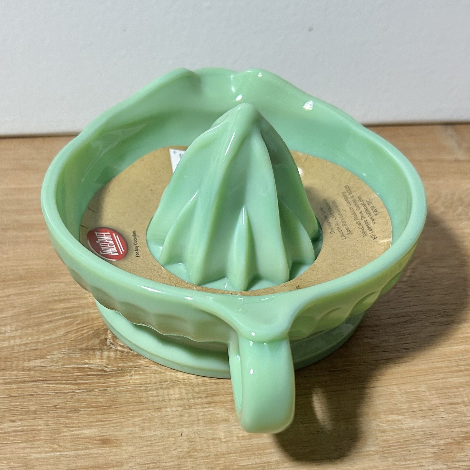 Tablecraft Jadeite Juicer Reamer NWT Lemon Orange Citrus w/ Handle Glass