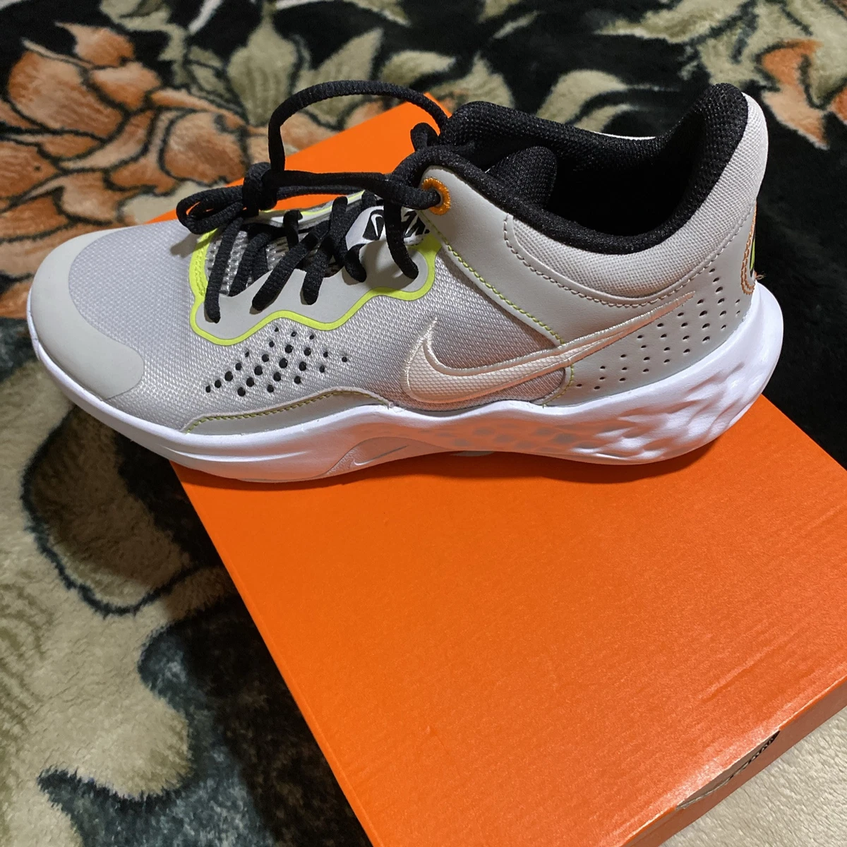 Nike Fly.By 3 Mid Light Iron Ore | eBay display picture 2