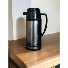 Peacock Air Pot Stainless Steel Vacuum Coffee Beverage Dispenser 84.5 oz Japan