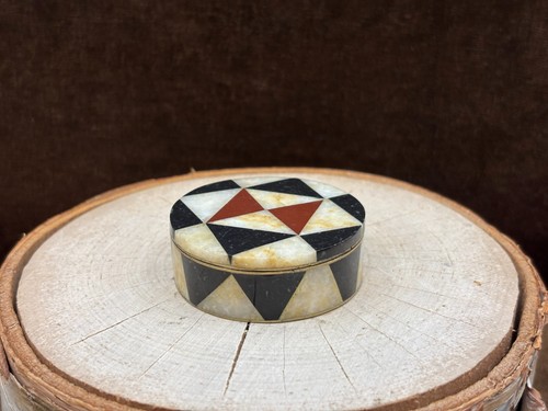 Piccola portagioie vintage nera panna rossa pietra onice 2" rotonda con coperchio base ottone - Foto 5 di 21