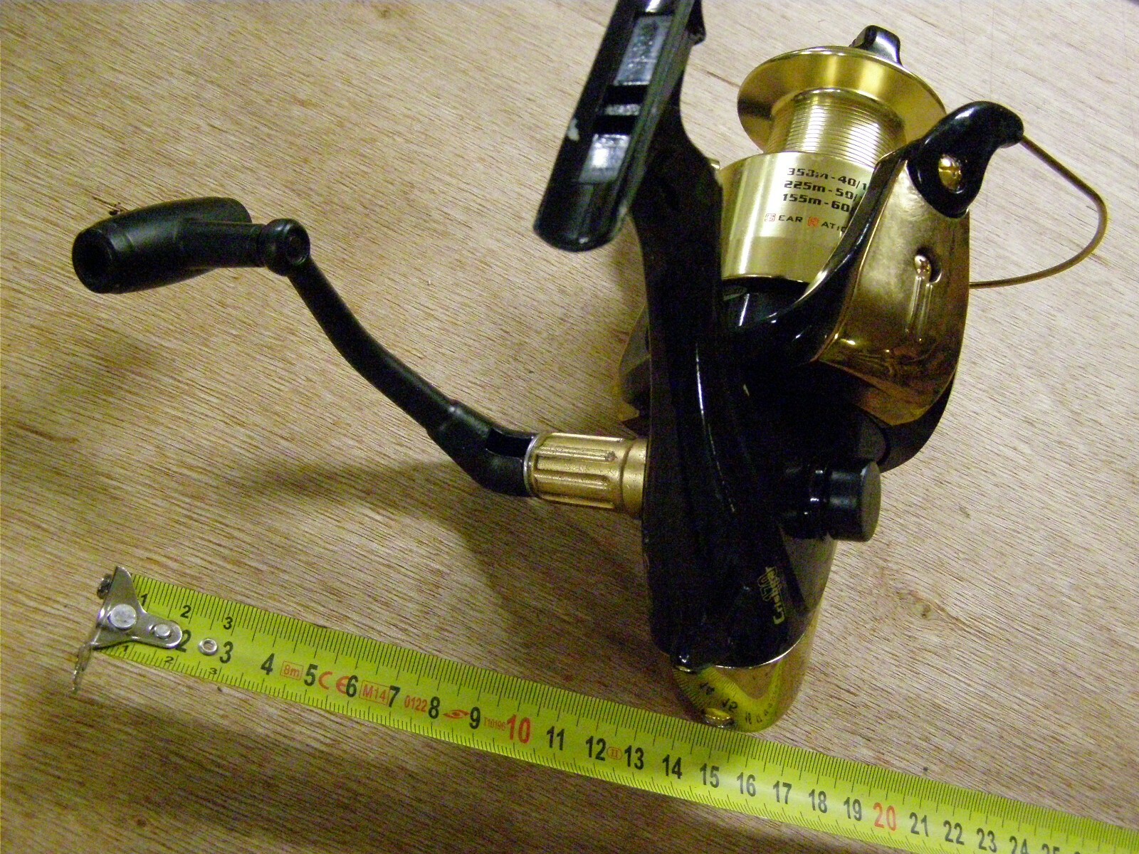 gros moulinet de peche CRISBEAR 170 superbe