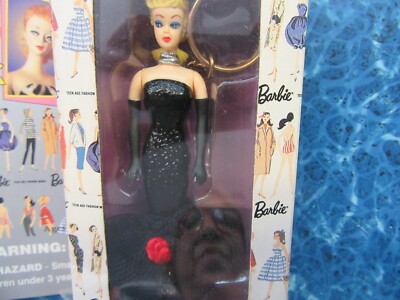 Vintage Barbie Key Chain #701-0 Image of Barbie from 1960 | eBay
