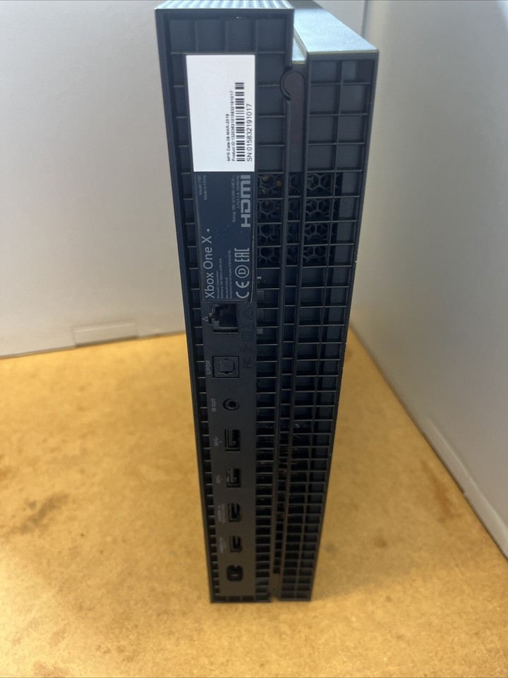 Microsoft Xbox One X 1TB Console Faulty 696573300922 eBay