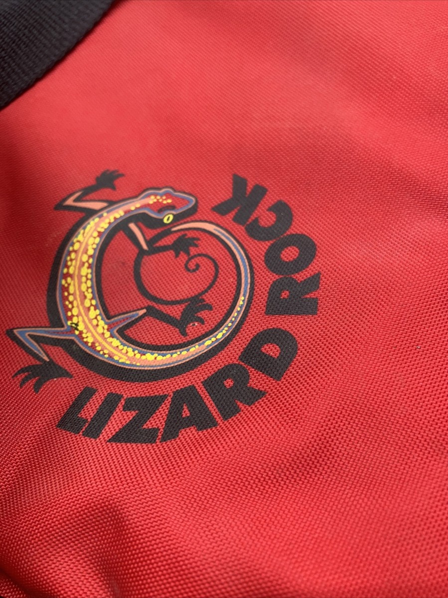 Marlboro Vintage 1992 Adventure Team Lizard Rock Insulated