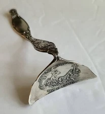 ORNATE BABY FOOD PUSHER STERLING THIS LITTLE PIGGY WENT TO MARKET; PAYNE & BAKER