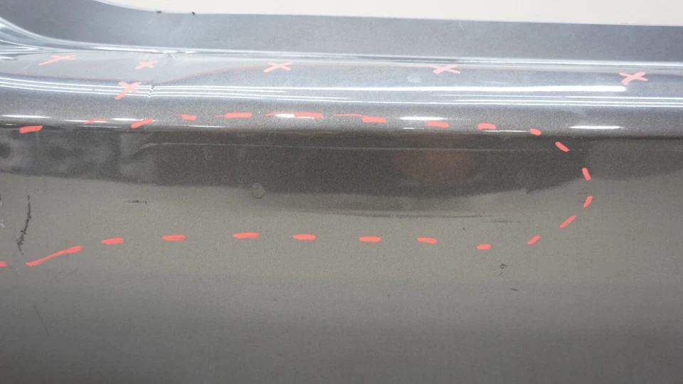 Cubierta del parachoques trasero Toyota Prius C 2012-2014 hatchback OEM 52159-52790 Foto 4 de 4