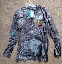 Realtree Aspect Men's Charcoal  Reversible Long Sleeve Fishing Shirt MED NWT.
