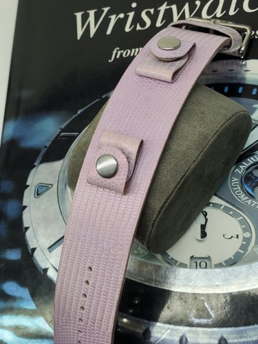 Fossil JR-8632 Wide Cuff Leather Watch 