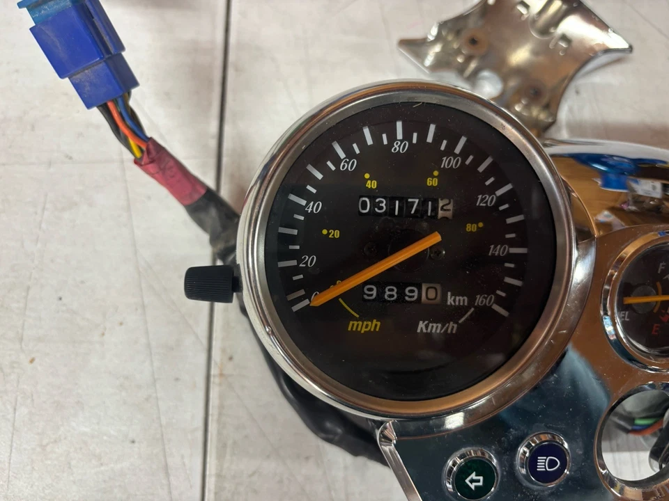 🏍️ HYOSUNG AQUILA GV250 GV 250 2007 OEM GAUGE SPEEDOMETER Cluster - Imagem 2 de 4