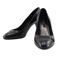 LOUIS VUITTON Monogram flower pumps Round toe black leather flour Women