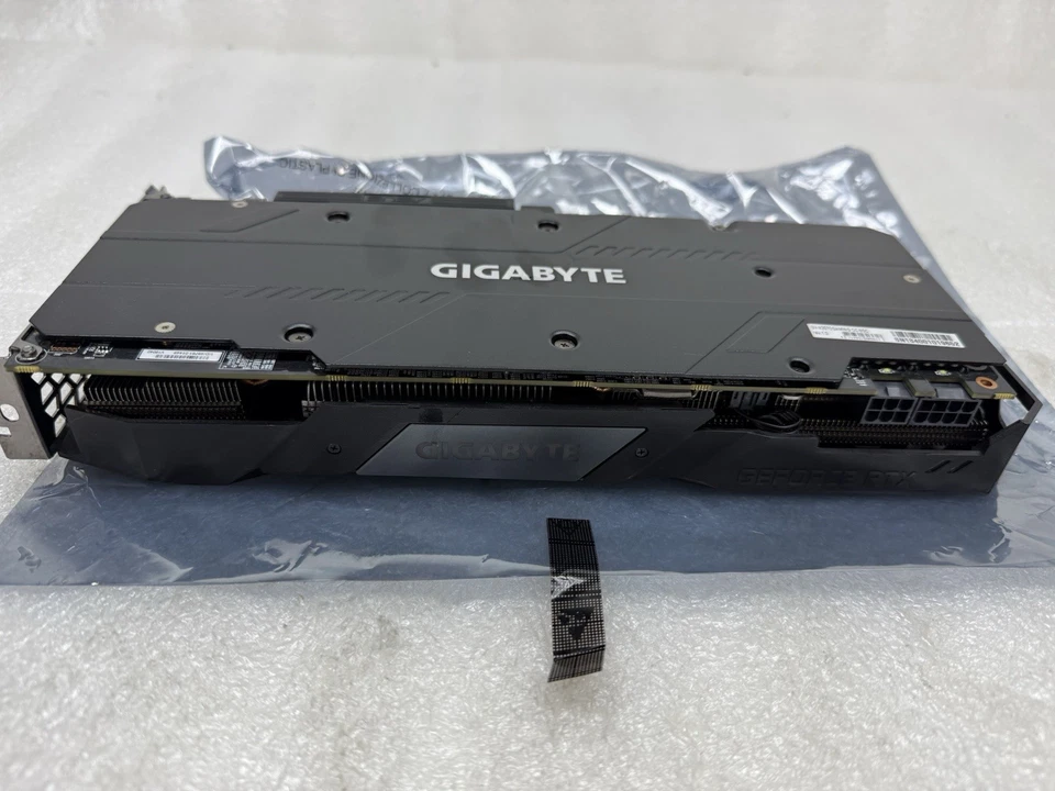 GIGABYTE GeForce RTX 2070 GAMING OC 8G Graphics Card GV-N2070GAMING-8GC - Image 4 of 4