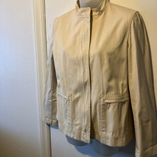 DKNY Women's 100 Cotton Light Jacket Size 6 Beige Zip Travel Casual EUC