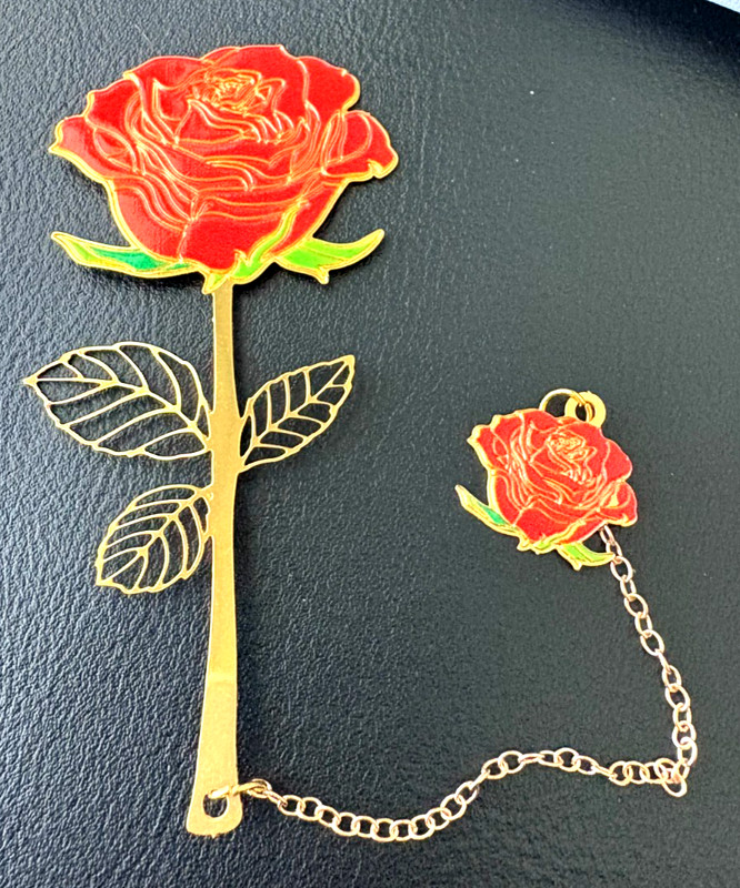 NEW Rose Bookmark with Flower Pendant, Metal Book Page Holder for Book Lovers