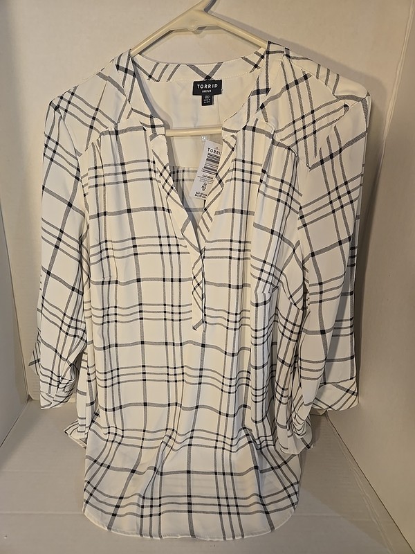 Torrid Harper georgette 3/4 sleeve size 00 (10-12 Size)
