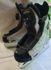 CCM BOA Boy's Vector Ice Skates Size 12 Quick Lacing System.