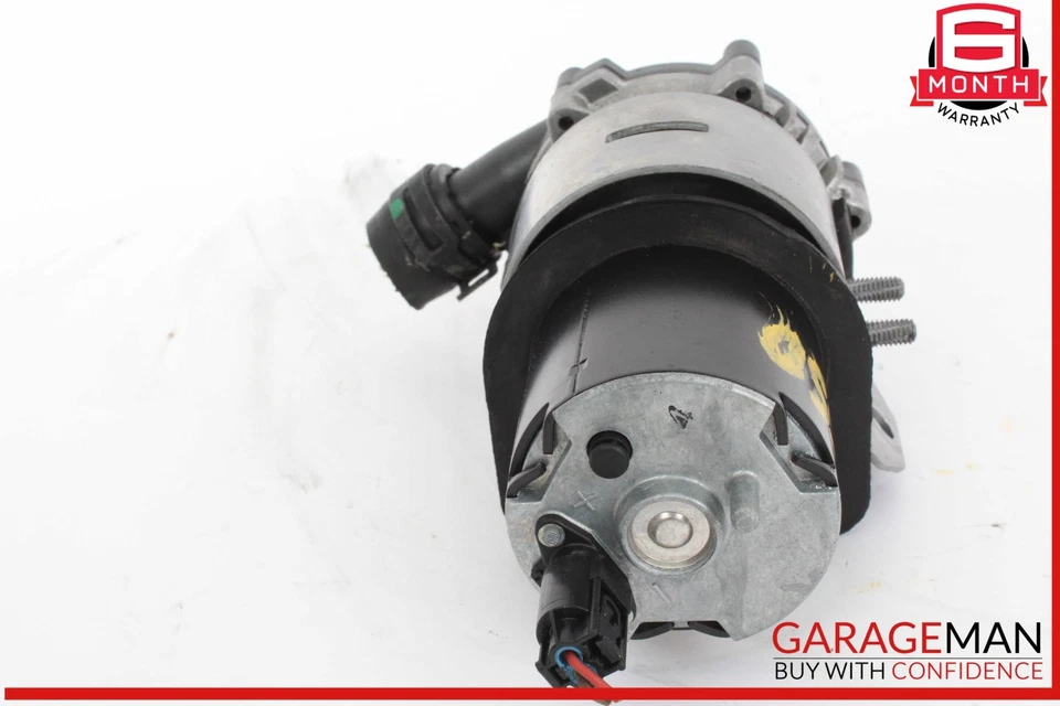 02-18 Mercedes W218 CLS550 CL600 CLS55 AMG AUX Bomba de agua de circulación auxiliar Foto 3 de 4