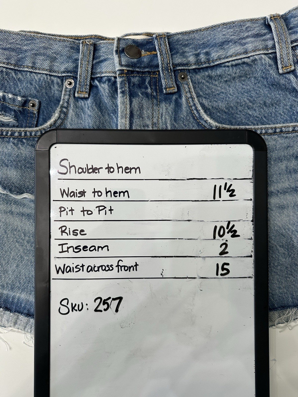 Universal Thread High Rise Mini Denim Shorts Cut … - image 5