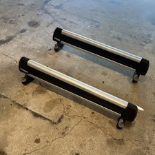 Thule Ski Snowboard Carrier Roof Rack Thule Ski Snowboard Carrier Roof Rack
