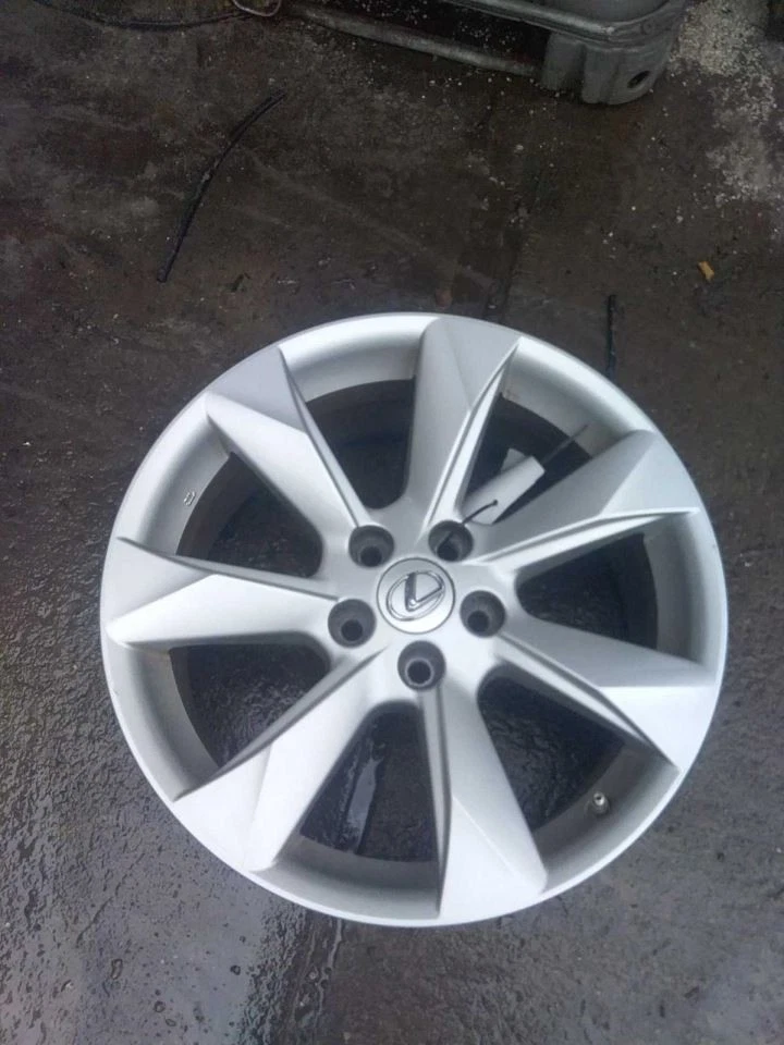 Rueda de aleación 18x8 7 radios para 16-19 LEXUS RX350 2966500 Foto 2 de 4