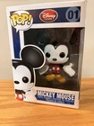 Funko POP! Disney Store Original Mickey Mouse #01 Red Logo Rare Excellent Box