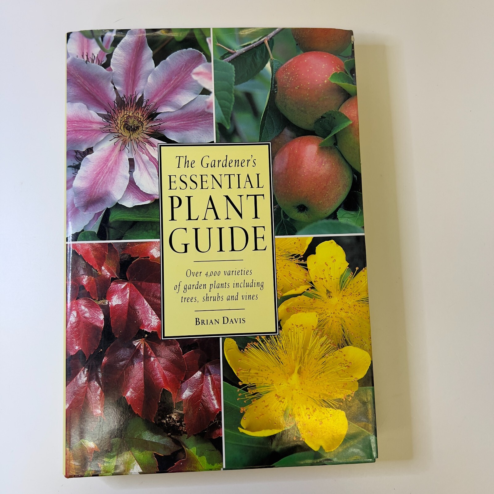 The Gardener's Essential Plant Guide: Over 4,000 Varieties... Brian Davis Vtg