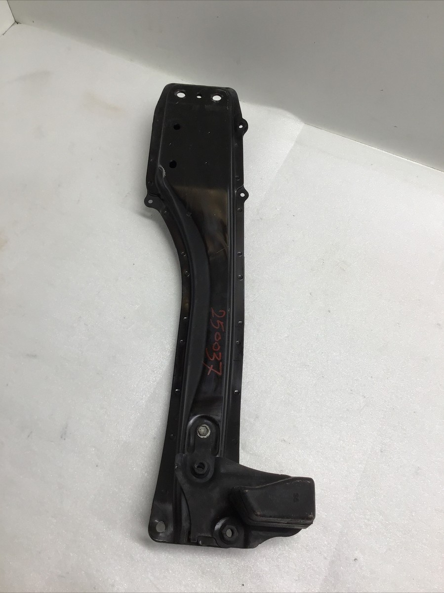 2003-08 Toyota Corolla, Crossmember/K-Frame Front Transverse Brace