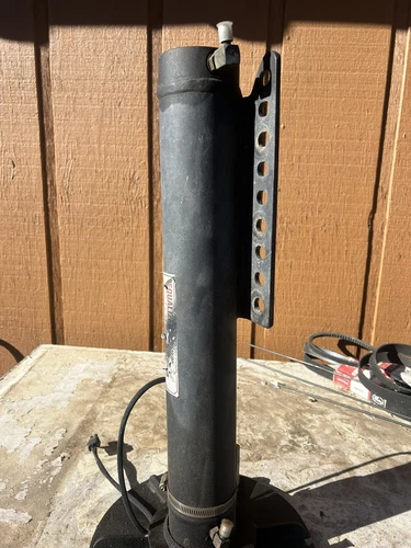 equlizer systems RV hydraulic leveling jack. model SL 18, part #7134. 