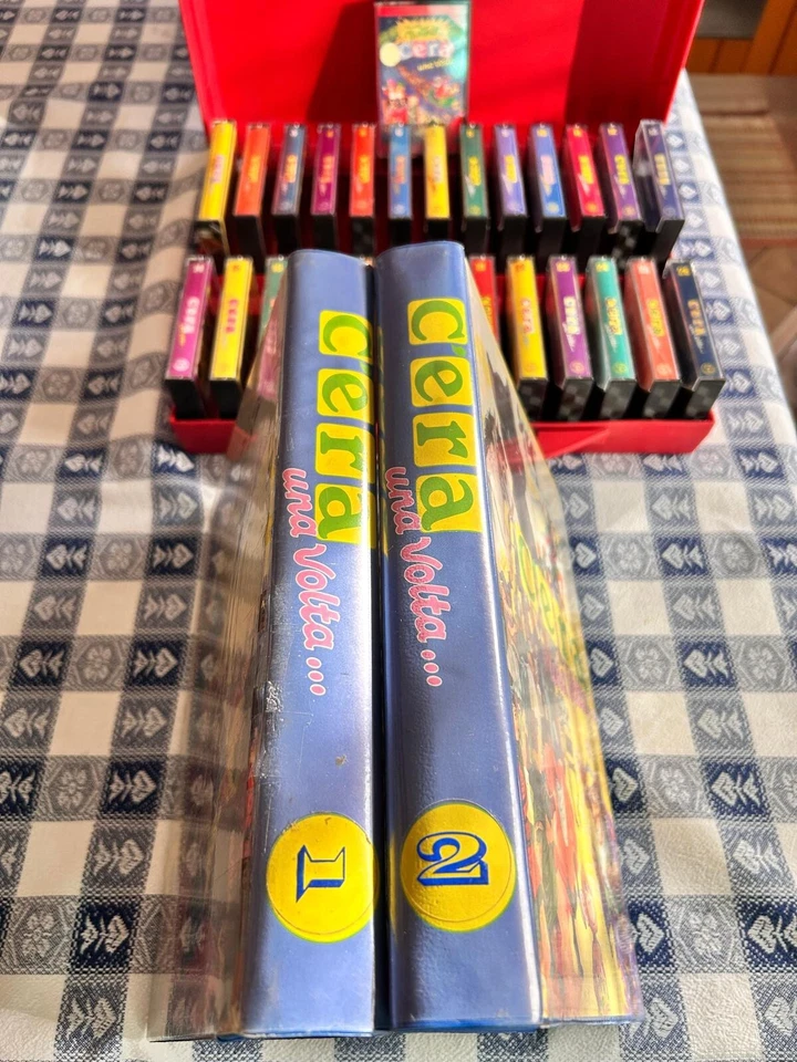 C'ERA UNA VOLTA 1/26 COMPLETA + SPECIALE NATALE fascicoli, cassette, valigetta - - Immagine 4 di 4