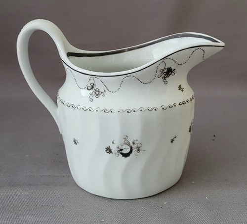 NEW HALL SPIRAL FLUTED PATTERN 367 CREAMER C1795-1800 PAT PRELLER COLLECTION - Picture 3 of 6