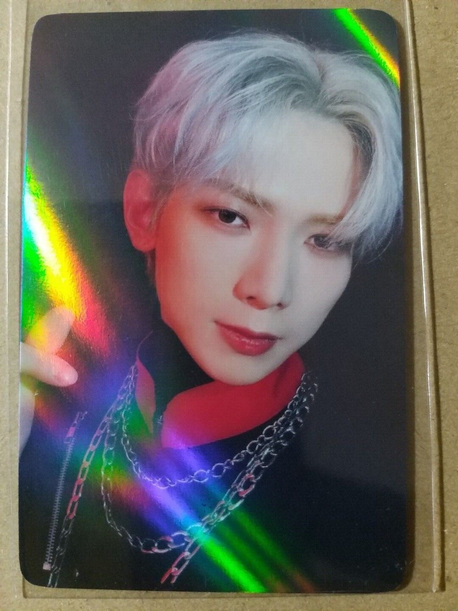 ATEEZ The World Ep.1 - MOVEMENT Withmuu Pre-Order Benefit Hologram