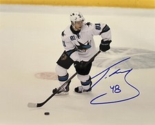 Tyler Kennedy San Jose Sharks Signed 8x10 Photo Autograph