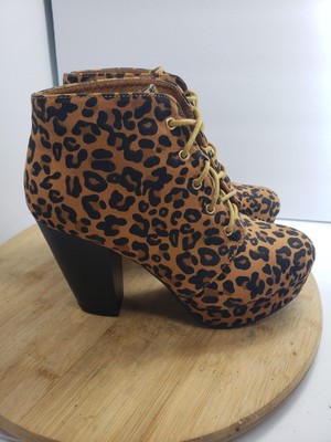 Forever Camille-86 Women's Chunky Heel Ankle Booties - Comfort Stacked Heel, Lace Up, Size Note