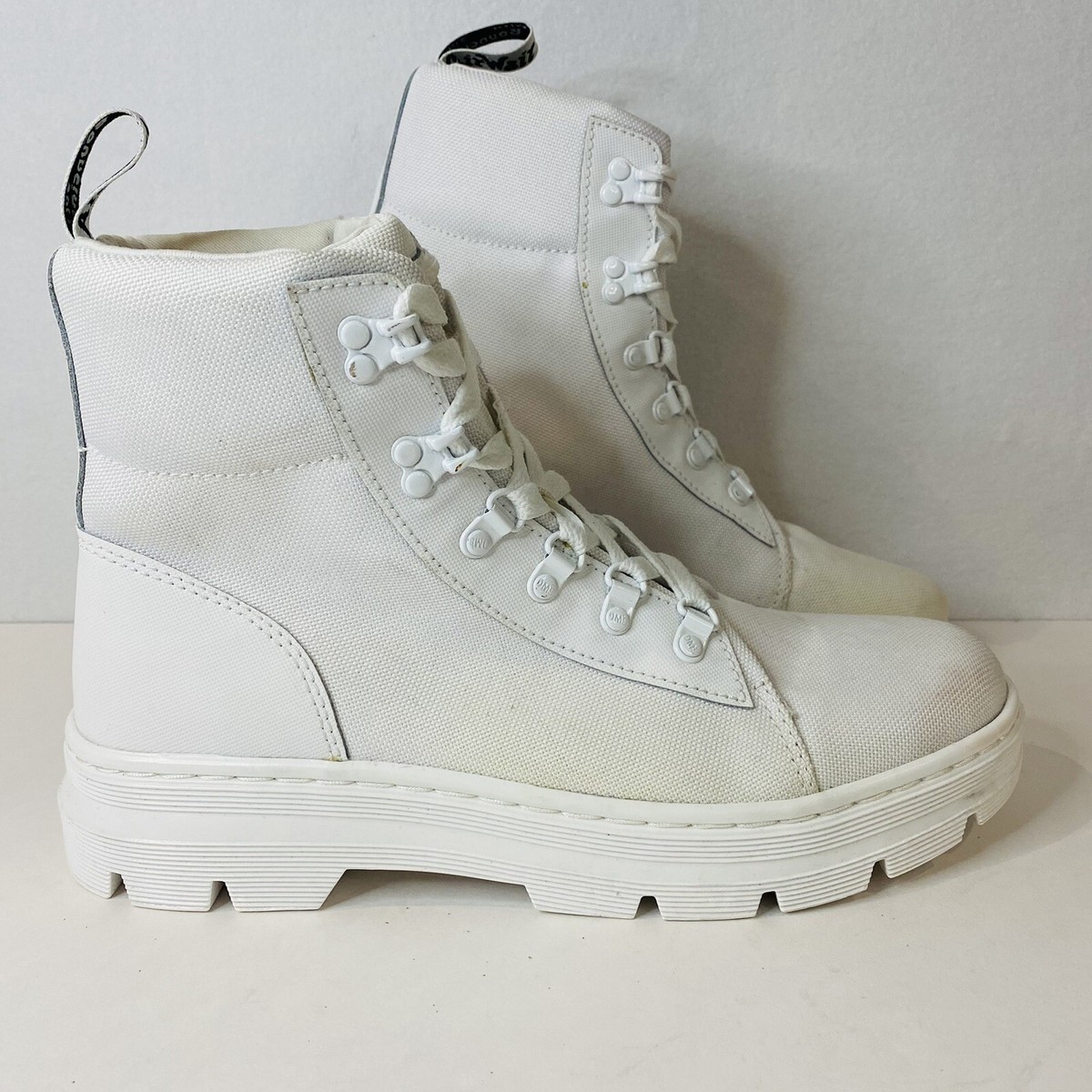 Dr. Martens Doc's White Canvas AirWair Combat Boots Sz 11 US Dr. Martens Doc's White Canvas AirWair Combat Boots Sz 11 US